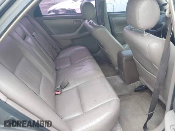 1997 Toyota Camry LE z VIN 4T1BF22K9VU027811, wystawiony jako IAAI lot #42314577 z przebiegiem 216 255 mil mil oraz . Historia ofert i sprzedaży dostępna na DreamBid. Obrazek 8.