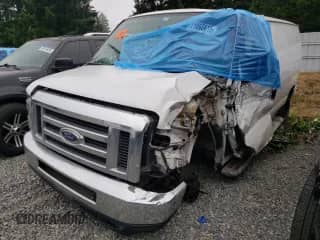 2013 Ford Econoline Cargo Commercial with VIN 1FTNE2EWXDDA96461, listed as a Copart auction lot 71060615 with Not provided miles and Salvage title. Bid and sale history available at DreamBid. Image 1.