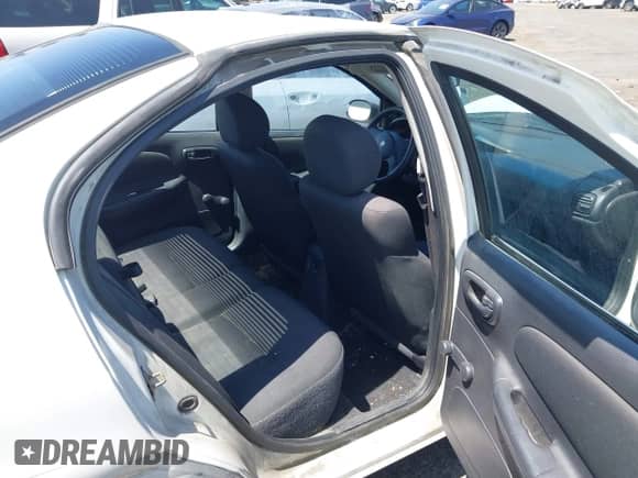 2004 Dodge Neon SE с VIN 1B3ES26C74D606389, выставлен на аукционе IAAI как лот 42201965 с пробегом 175 540 миль миль и . История ставок и продаж доступна на DreamBid. Изображение 8.