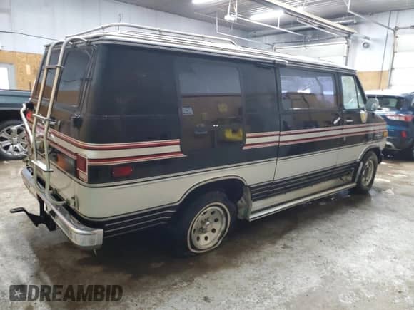 1984 Chevrolet Chevy Van with VIN 1GBEG25HXE7178870, listed as a Copart auction lot 49771585 with 72,106 mi miles and Clean title. Bid and sale history available at DreamBid. Image 3.