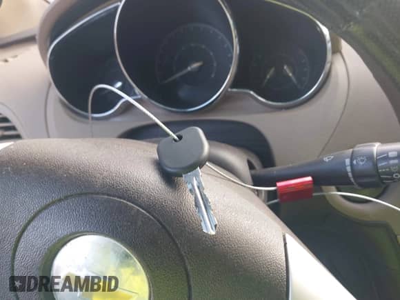 2010 Chevrolet Malibu 1LS с VIN 1G1ZB5EB0AF274413, выставлен на аукционе IAAI как лот 43201029 с пробегом 185 014 миль миль и . История ставок и продаж доступна на DreamBid. Изображение 11.