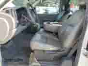 2009 Chevrolet Silverado 1500 1LT z VIN 1GCEC19J09E163343, wystawiony jako Copart lot #80729825 z przebiegiem 242 393 mil mil oraz Szkoda całkowita • Salvage title. Historia ofert i sprzedaży dostępna na DreamBid. Obrazek 7.
