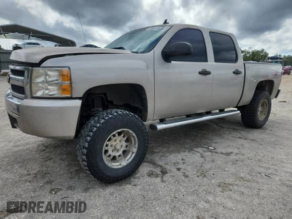 2008 Chevrolet Silverado 1500 1LT с VIN 3GCEK13M68G107811, выставлен на аукционе Copart как лот 89641195 с пробегом 184 196 миль миль и Списание • Salvage title. История ставок и продаж доступна на DreamBid. Изображение 1.