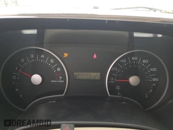 2006 Ford Explorer XLT z VIN 1FMEU73836UB23499, wystawiony jako Copart lot #51801175 z przebiegiem 132 907 mil mil oraz Szkoda całkowita • Salvage title. Historia ofert i sprzedaży dostępna na DreamBid. Obrazek 9.