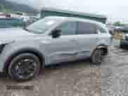 2025 Kia Sorento S с VIN 5XYRLDJCXSG332491, выставлен на аукционе IAAI как лот 43003969 с пробегом 1 969 миль миль и . История ставок и продаж доступна на DreamBid. Изображение 6.