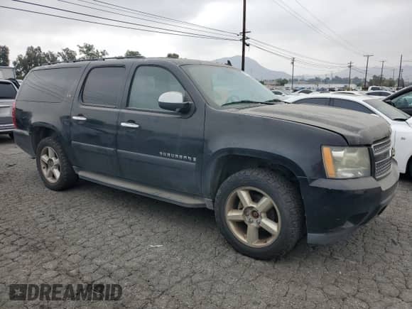 2008 Chevrolet Suburban 3LT with VIN 1GNFK16328J208485, listed as a Copart auction lot 65753155 with 175,687 mi miles and Clean title. Bid and sale history available at DreamBid. Image 4.