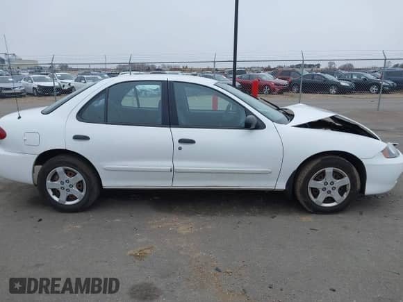 2005 Chevrolet Cavalier LS с VIN 1G1JF52F257193986, выставлен на аукционе IAAI как лот 41941741 с пробегом 184 418 миль миль и . История ставок и продаж доступна на DreamBid. Изображение 13.