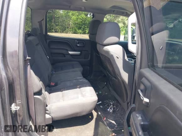 2015 Chevrolet Silverado 2500HD LT z VIN 1GC1KVE82FF572185, wystawiony jako IAAI lot #42207194 z przebiegiem 245 109 mil mil oraz . Historia ofert i sprzedaży dostępna na DreamBid. Obrazek 8.