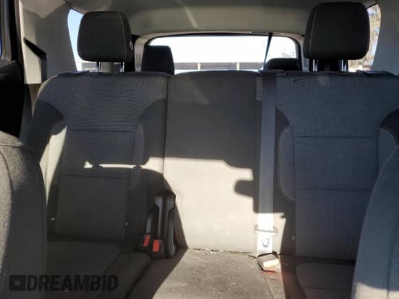 2018 Chevrolet Traverse LS с VIN 1GNERFKW4JJ107636, выставлен на аукционе Copart как лот 55266005 с пробегом 84 302 миль миль и На запчасти • Non repairable. История ставок и продаж доступна на DreamBid. Изображение 10.