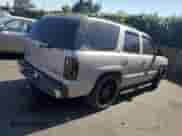 2004 Chevrolet Tahoe LS with VIN 1GNEC13T74R151824, listed as a Copart auction lot 70682005 with 204,620 mi miles and Salvage title. Bid and sale history available at DreamBid. Image 3.