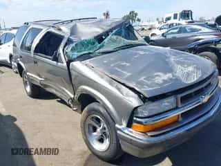 2001 Chevrolet Blazer LT с VIN 1GNCS13W912155303, выставлен на аукционе IAAI как лот 43215327 с пробегом 91 235 миль миль и . История ставок и продаж доступна на DreamBid. Изображение 1.