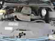 2005 Chevrolet Suburban LT z VIN 3GNEC16Z55G223122, wystawiony jako Copart lot #68963995 z przebiegiem 302 343 mil mil oraz Szkoda całkowita • Salvage title. Historia ofert i sprzedaży dostępna na DreamBid. Obrazek 11.