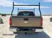 2008 Chevrolet Silverado 1500 1LT with VIN 2GCEC13JX81325875, listed as a Copart auction lot 71851205 with 308,421 mi miles and Salvage title. Bid and sale history available at DreamBid. Image 6.