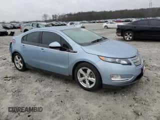 2015 Chevrolet Volt z VIN 1G1RA6E49FU139122, wystawiony jako Copart lot #72182372 z przebiegiem 63 958 mil mil oraz . Historia ofert i sprzedaży dostępna na DreamBid. Obrazek 4.