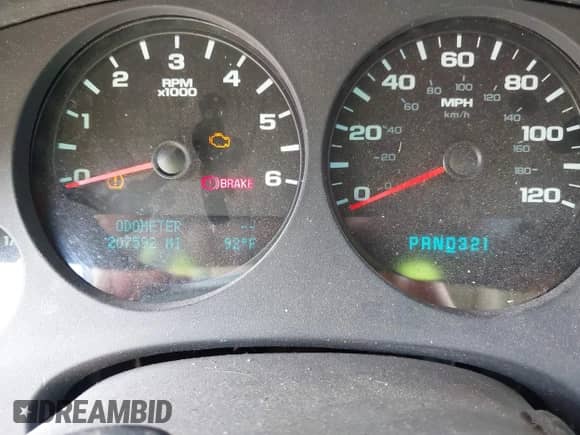2008 Chevrolet Silverado 1500 LTZ with VIN 3GCEK13308G135238, listed as a IAAI auction lot 43026975 with 207,592 mi miles and . Bid and sale history available at DreamBid. Image 7.