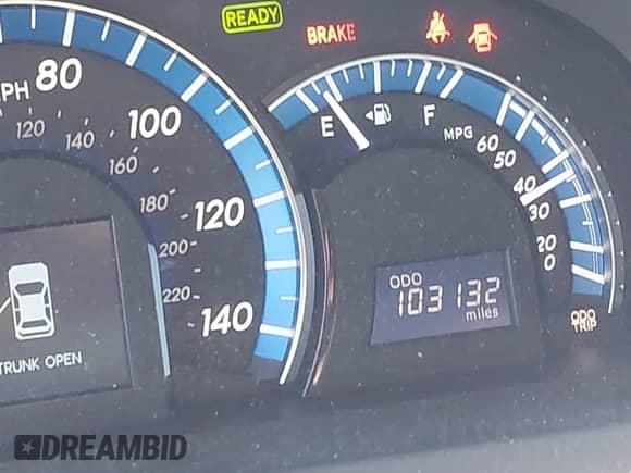 2013 Toyota Camry LE z VIN 4T1BD1FK7DU091564, wystawiony jako IAAI lot #43095022 z przebiegiem 103 132 mil mil oraz . Historia ofert i sprzedaży dostępna na DreamBid. Obrazek 15.