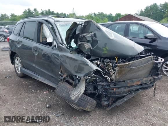 2012 Hyundai Santa Fe Limited с VIN 5XYZKDAG0CG109822, выставлен на аукционе IAAI как лот 42435102 с пробегом 148 671 миль миль и . История ставок и продаж доступна на DreamBid. Изображение 1.