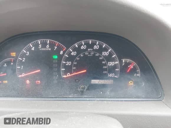 2005 Toyota Camry LE with VIN 4T1BE32K65U048561, listed as a IAAI auction lot 43448909 with 209,003 mi miles and . Bid and sale history available at DreamBid. Image 7.