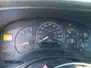 2002 Chevrolet Suburban Z71 z VIN 3GNFK16Z52G238089, wystawiony jako Copart lot #57183975 z przebiegiem Nie podano mil oraz Szkoda całkowita • Salvage title. Historia ofert i sprzedaży dostępna na DreamBid. Obrazek 9.