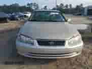 2001 Toyota Camry CE z VIN 4T1BG22K51U038103, wystawiony jako Copart lot #71917925 z przebiegiem 108 801 mil mil oraz Szkoda całkowita • Salvage title. Historia ofert i sprzedaży dostępna na DreamBid. Obrazek 5.