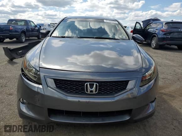 2008 Honda Accord EX z VIN 1HGCS12708A028301, wystawiony jako Copart lot #71157275 z przebiegiem 182 329 mil mil oraz Szkoda całkowita • Salvage title. Historia ofert i sprzedaży dostępna na DreamBid. Obrazek 5.