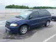 2004 Dodge Caravan SXT z VIN 1D4GP45R54B592193, wystawiony jako IAAI lot #39614030 z przebiegiem 207 653 mil mil oraz . Historia ofert i sprzedaży dostępna na DreamBid. Obrazek 2.