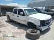 2006 Chevrolet Silverado 2500HD LT3 с VIN 1GCHK23D36F178398, выставлен на аукционе IAAI как лот 42692716 с пробегом 237 790 миль миль и . История ставок и продаж доступна на DreamBid. Изображение 1.