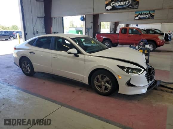 2023 Hyundai Sonata SE с VIN KMHL24JA4PA335221, выставлен на аукционе Copart как лот 68869175 с пробегом 70 586 миль миль и Списание • Salvage title. История ставок и продаж доступна на DreamBid. Изображение 4.