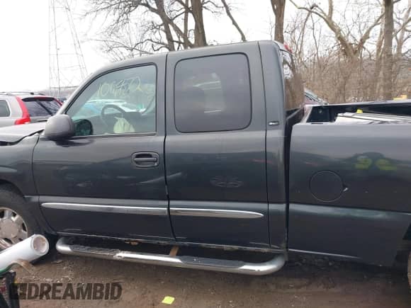 2003 GMC Sierra 1500 SLE с VIN 1GTEK19T53E241692, выставлен на аукционе IAAI как лот 41140059 с пробегом 106 472 миль миль и . История ставок и продаж доступна на DreamBid. Изображение 14.