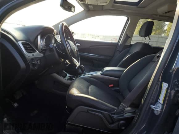 2017 Dodge Journey Crossroad with VIN 3C4PDCGG5HT626469, listed as a Copart auction lot 52252805 with 162,417 mi miles and Salvage title. Bid and sale history available at DreamBid. Image 7.