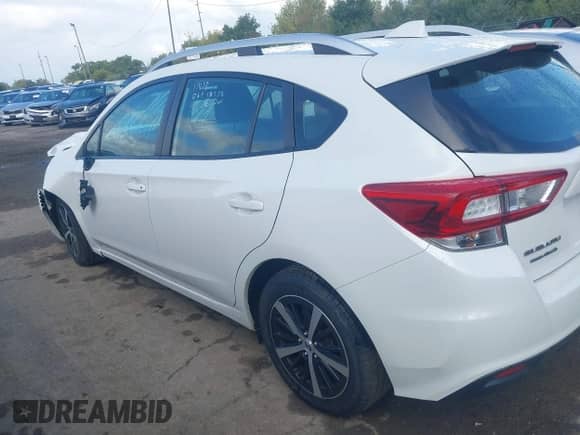 2019 Subaru Impreza Premium с VIN 4S3GTAD63K3719240, выставлен на аукционе IAAI как лот 43252578 с пробегом 71 869 миль миль и . История ставок и продаж доступна на DreamBid. Изображение 14.