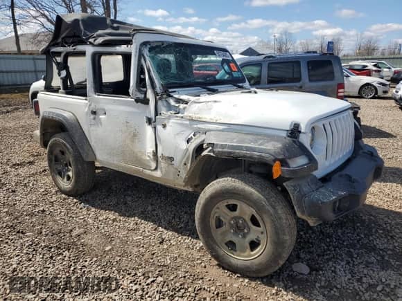 2022 Jeep Wrangler Willys с VIN 1C4GJXAG3NW220415, выставлен на аукционе Copart как лот 50754085 с пробегом 21 046 миль миль и Списание • Salvage title. История ставок и продаж доступна на DreamBid. Изображение 4.