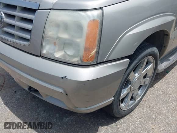 2005 Cadillac Escalade z VIN 1GYEK63N25R248175, wystawiony jako IAAI lot #42867374 z przebiegiem 185 101 mil mil oraz . Historia ofert i sprzedaży dostępna na DreamBid. Obrazek 6.