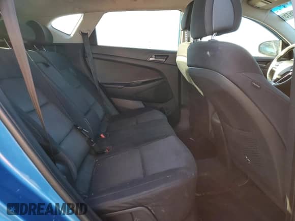 2018 Hyundai Tucson SE с VIN KM8J2CA44JU816068, выставлен на аукционе Copart как лот 82403515 с пробегом 74 945 миль миль и Списание • Salvage title. История ставок и продаж доступна на DreamBid. Изображение 11.