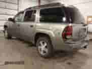 2006 Chevrolet TrailBlazer LS z VIN 1GNET16S366130265, wystawiony jako IAAI lot #42877945 z przebiegiem 212 497 mil mil oraz . Historia ofert i sprzedaży dostępna na DreamBid. Obrazek 3.