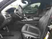 2016 BMW 7 Series 740i z VIN WBA7E2C56GG547680, wystawiony jako Copart lot #86317195 z przebiegiem 85 092 mil mil oraz Szkoda całkowita • Salvage title. Historia ofert i sprzedaży dostępna na DreamBid. Obrazek 7.