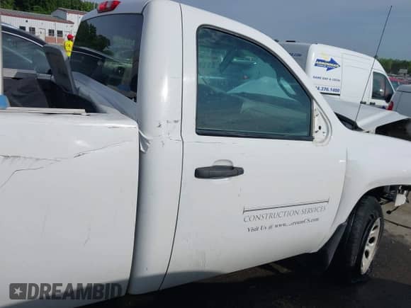 2012 GMC Sierra 1500 Work Truck z VIN 1GTN1TEA1CZ227574, wystawiony jako IAAI lot #42210068 z przebiegiem Nie podano mil oraz . Historia ofert i sprzedaży dostępna na DreamBid. Obrazek 13.