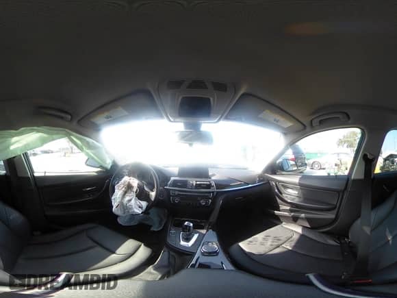 2016 BMW 3 Series 320i xDrive with VIN WBA8A3C59GK689623, listed as a IAAI auction lot 41472082 with 43,569 mi miles and . Bid and sale history available at DreamBid. Image 19.