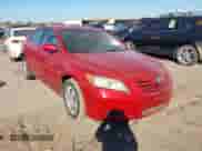 2007 Toyota Camry XLE z VIN JTNBE46K073074310, wystawiony jako IAAI lot #43485417 z przebiegiem 87 148 mil mil oraz . Historia ofert i sprzedaży dostępna na DreamBid. Obrazek 1.