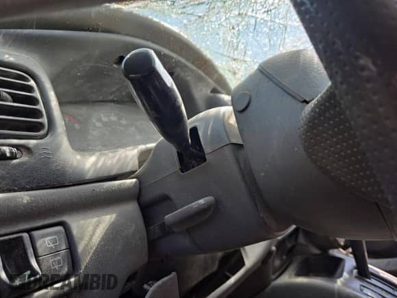 2004 Chevrolet Tracker ZR2 с VIN 2CNBJ734146911587, выставлен на аукционе Copart как лот 66702805 с пробегом Не указан миль и На запчасти • Non repairable. История ставок и продаж доступна на DreamBid. Изображение 9.