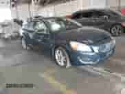 2013 Volvo S60 T5 с VIN YV1612FH9D2184973, выставлен на аукционе IAAI как лот 43136800 с пробегом 106 699 миль миль и . История ставок и продаж доступна на DreamBid. Изображение 1.