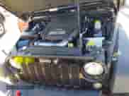 2015 Jeep Wrangler Rubicon Hard Rock z VIN 1C4BJWCG1FL610028, wystawiony jako IAAI lot #42318569 z przebiegiem 48 627 mil mil oraz . Historia ofert i sprzedaży dostępna na DreamBid. Obrazek 10.