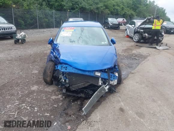 2017 Chevrolet Cruze LT с VIN 1G1BE5SM4H7168310, выставлен на аукционе IAAI как лот 42540143 с пробегом 63 810 миль миль и . История ставок и продаж доступна на DreamBid. Изображение 12.