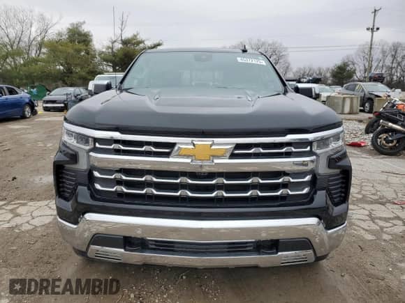 2024 Chevrolet Silverado 1500 LTZ with VIN 1GCUDGEL5RZ329299, listed as a Copart auction lot 45372125 with 8,349 mi miles and Salvage title. Bid and sale history available at DreamBid. Image 5.
