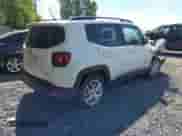 2017 Jeep Renegade Latitude с VIN ZACCJABB2HPG48279, выставлен на аукционе IAAI как лот 43122758 с пробегом 109 885 миль миль и . История ставок и продаж доступна на DreamBid. Изображение 4.