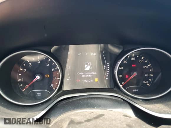 2019 Jeep Compass Altitude with VIN 3C4NJCBB6KT743089, listed as a Copart auction lot 67261755 with 121,210 mi miles and Salvage title. Bid and sale history available at DreamBid. Image 9.