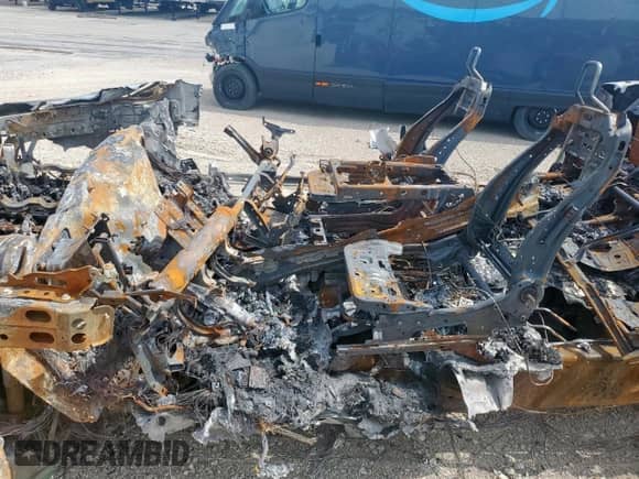 2022 Ford F-250 XL with VIN 1FT7W2B60NEG14972, listed as a Copart auction lot 69318615 with Not provided miles and Non repairable. Bid and sale history available at DreamBid. Image 7.