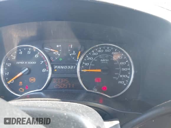 2011 Chevrolet Colorado 1LT z VIN 1GCHTCFE2B8115945, wystawiony jako IAAI lot #42314389 z przebiegiem 250 571 mil mil oraz . Historia ofert i sprzedaży dostępna na DreamBid. Obrazek 7.