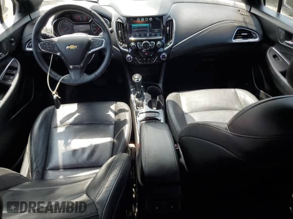 2017 Chevrolet Cruze Premier с VIN 3G1BF6SMXHS518205, выставлен на аукционе Copart как лот 68323495 с пробегом Не указан миль и Списание • Salvage title. История ставок и продаж доступна на DreamBid. Изображение 8.