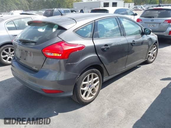 2015 Ford Focus SE с VIN 1FADP3K27FL283135, выставлен на аукционе IAAI как лот 43221526 с пробегом 163 736 миль миль и . История ставок и продаж доступна на DreamBid. Изображение 4.